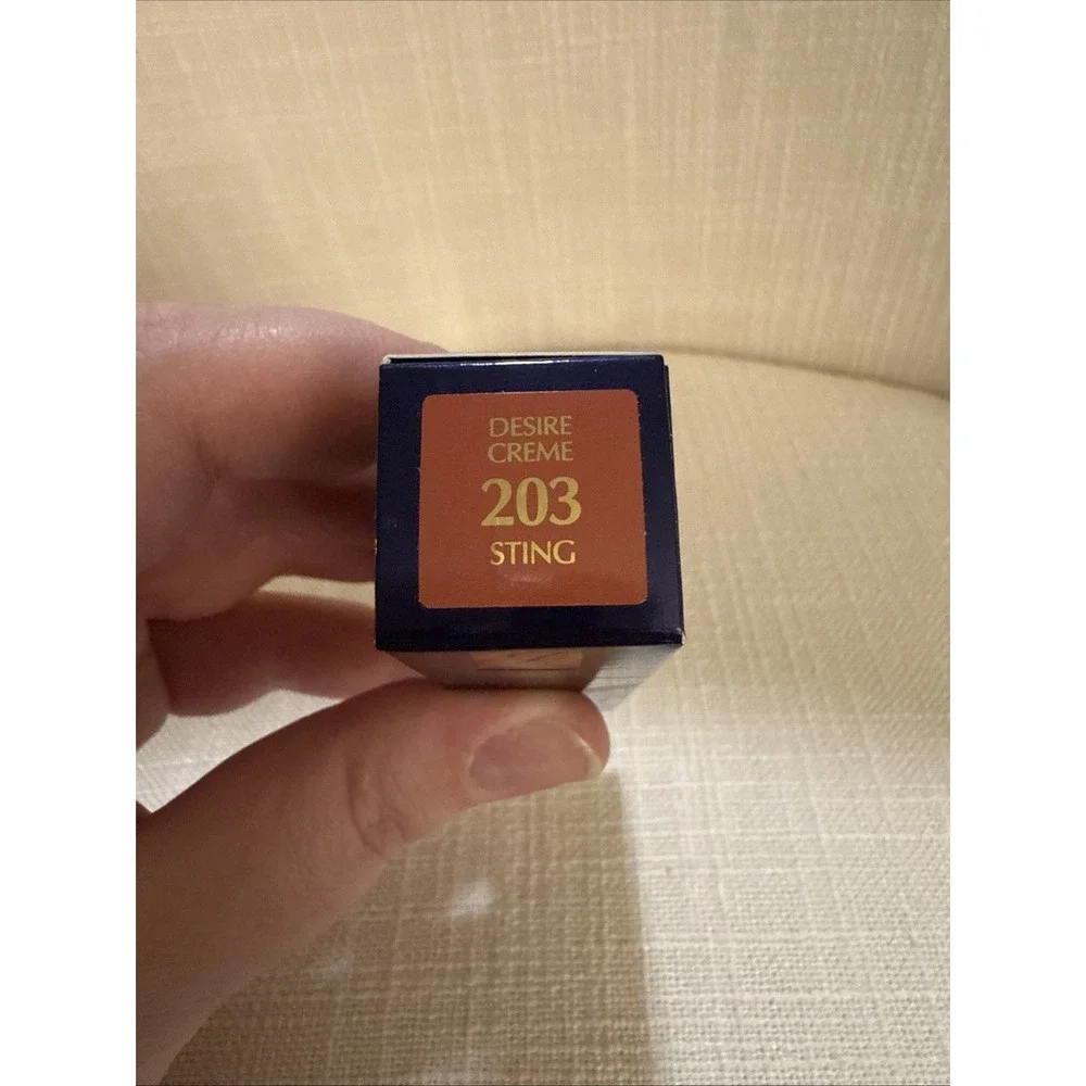 Estee Lauder Pure Color Desire Rouge‎ Excess Lipstick 203 STING - Size 3.1 g